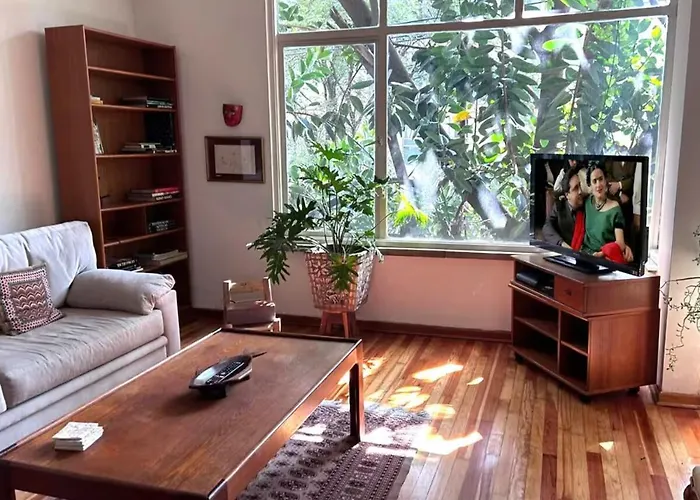 Artistic & Spacious House In Heart Of Polanco - 4 *